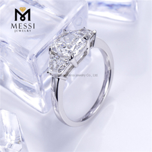 Anello con diamante coltivato in laboratorio in oro bianco 18 carati stile tre pietre da 7,4 * 6,6 mm 